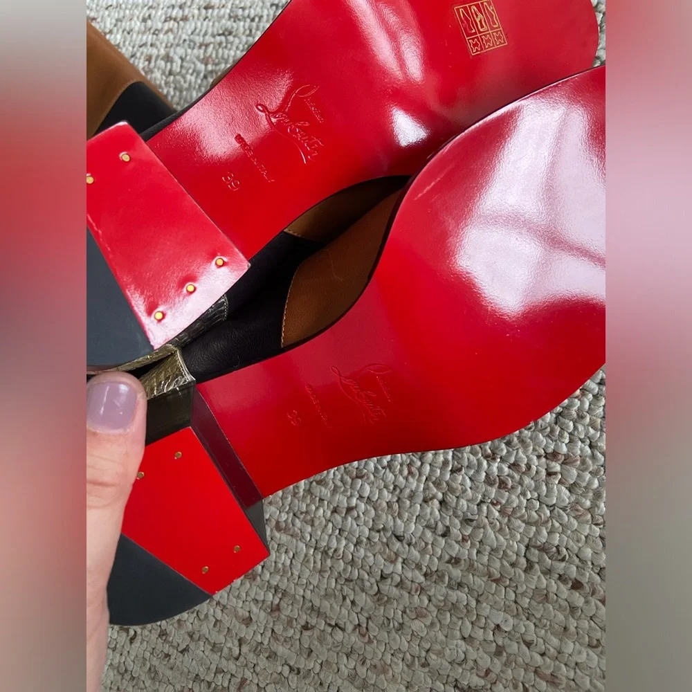 Christian Louboutin women's heeled riding boots size 39_12